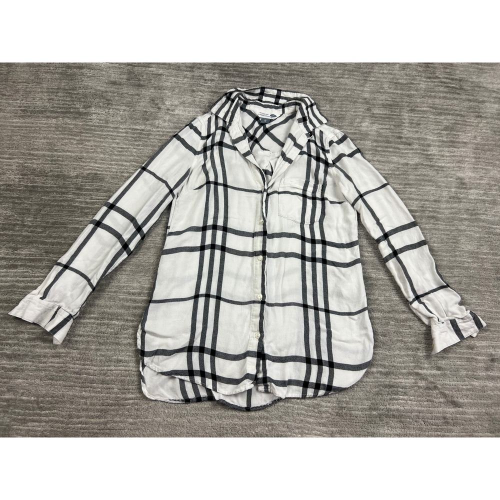Old Navy Button Down Womens XS White Black Plaid Classic Shirt Long Sleeve Hem
